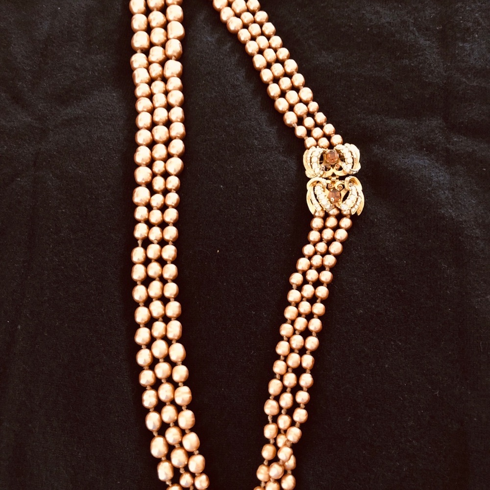 CHANEL Gold Necklace with Classic Elegance